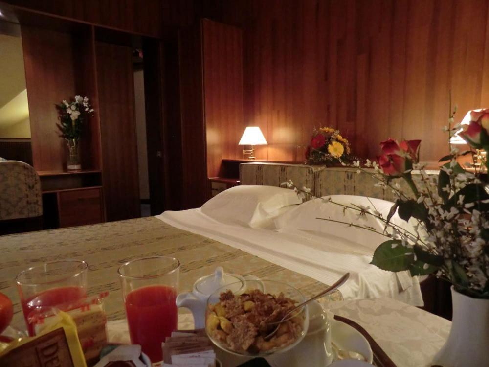 Hotel Bellavista Монтебелуна Екстериор снимка