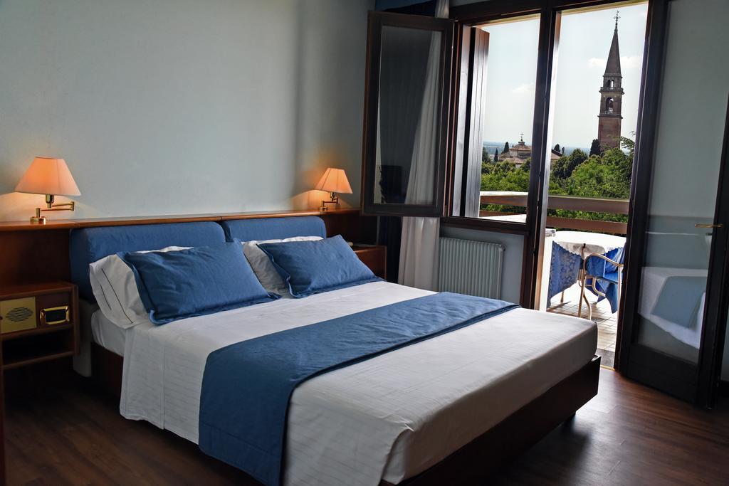 Hotel Bellavista Монтебелуна Екстериор снимка