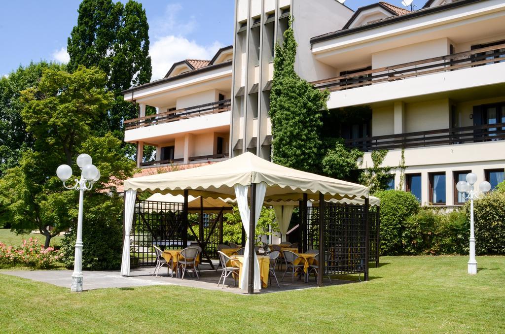 Hotel Bellavista Монтебелуна Екстериор снимка